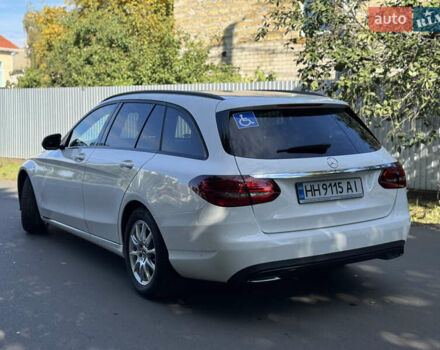 Белый Мерседес Ц-Класс, объемом двигателя 1.95 л и пробегом 147 тыс. км за 28900 $, фото 18 на Automoto.ua