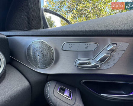 Белый Мерседес Ц-Класс, объемом двигателя 1.95 л и пробегом 147 тыс. км за 28900 $, фото 19 на Automoto.ua