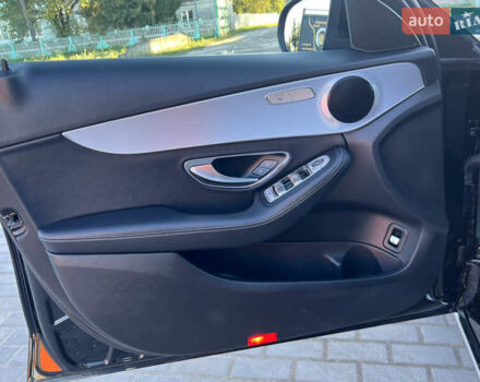 Белый Мерседес Ц-Класс, объемом двигателя 1.95 л и пробегом 300 тыс. км за 20510 $, фото 11 на Automoto.ua