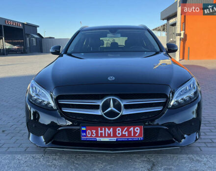 Белый Мерседес Ц-Класс, объемом двигателя 1.95 л и пробегом 300 тыс. км за 20510 $, фото 8 на Automoto.ua