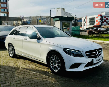 Белый Мерседес Ц-Класс, объемом двигателя 1.95 л и пробегом 148 тыс. км за 27500 $, фото 5 на Automoto.ua