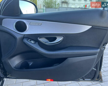 Белый Мерседес Ц-Класс, объемом двигателя 1.95 л и пробегом 300 тыс. км за 20510 $, фото 25 на Automoto.ua