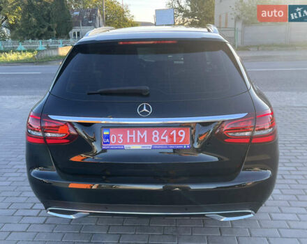 Белый Мерседес Ц-Класс, объемом двигателя 1.95 л и пробегом 300 тыс. км за 20510 $, фото 29 на Automoto.ua