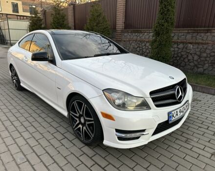 Белый Мерседес Ц-Класс, объемом двигателя 1.8 л и пробегом 178 тыс. км за 12300 $, фото 1 на Automoto.ua