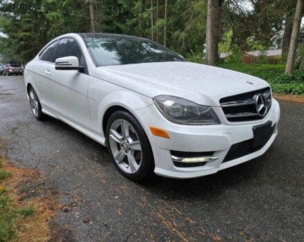 Білий Мерседес Ц-Клас, об'ємом двигуна 1.8 л та пробігом 81 тис. км за 8000 $, фото 1 на Automoto.ua