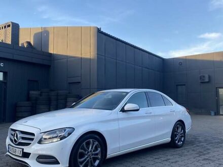 Белый Мерседес Ц-Класс, объемом двигателя 1.6 л и пробегом 150 тыс. км за 19500 $, фото 1 на Automoto.ua