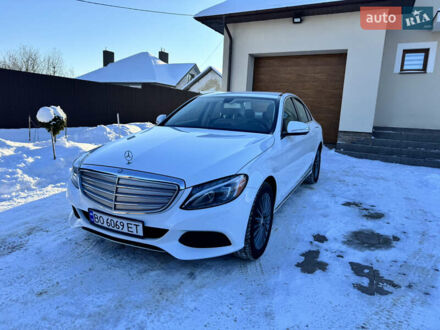 Белый Мерседес Ц-Класс, объемом двигателя 2 л и пробегом 140 тыс. км за 17700 $, фото 1 на Automoto.ua