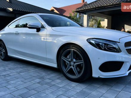 Белый Мерседес Ц-Класс, объемом двигателя 1.6 л и пробегом 130 тыс. км за 24888 $, фото 1 на Automoto.ua