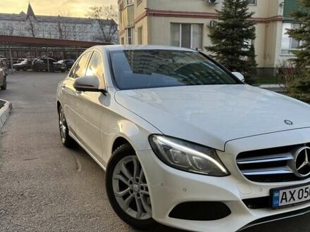 Белый Мерседес Ц-Класс, объемом двигателя 2 л и пробегом 113 тыс. км за 19800 $, фото 1 на Automoto.ua