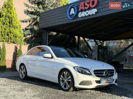 Мерседес Ц-Клас 2015 у Львові на Automoto.ua Білий Мерседес Ц-Клас, об'ємом двигуна 2 л та пробігом 90 тис. км за 19500 $, фото 1 на Automoto.ua