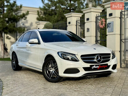 Білий Мерседес Ц-Клас, об'ємом двигуна 2 л та пробігом 125 тис. км за 21900 $, фото 1 на Automoto.ua