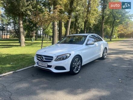 Білий Мерседес Ц-Клас, об'ємом двигуна 1.99 л та пробігом 160 тис. км за 25700 $, фото 1 на Automoto.ua