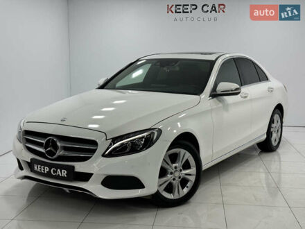 Білий Мерседес Ц-Клас, об'ємом двигуна 2.14 л та пробігом 144 тис. км за 23700 $, фото 1 на Automoto.ua