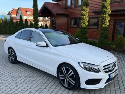 Мерседес Ц-Класс 2016 в Львове на Automoto.ua Белый Мерседес Ц-Класс, объемом двигателя 2 л и пробегом 69 тыс. км за 24900 $, фото 1 на Automoto.ua