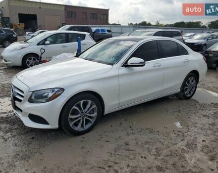 Белый Мерседес Ц-Класс, объемом двигателя 2 л и пробегом 31 тыс. км за 5700 $, фото 1 на Automoto.ua