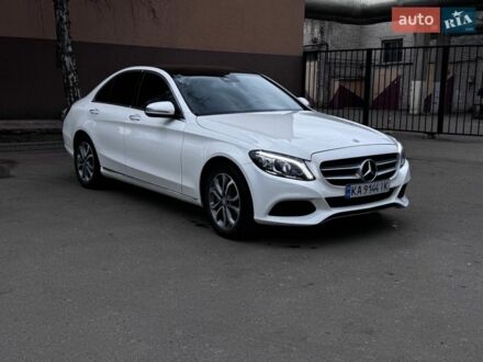 Белый Мерседес Ц-Класс, объемом двигателя 2 л и пробегом 113 тыс. км за 16900 $, фото 1 на Automoto.ua