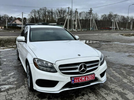 Білий Мерседес Ц-Клас, об'ємом двигуна 2 л та пробігом 177 тис. км за 20500 $, фото 1 на Automoto.ua