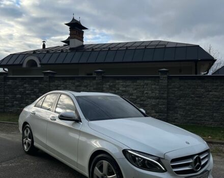 Белый Мерседес Ц-Класс, объемом двигателя 1.6 л и пробегом 85 тыс. км за 23500 $, фото 1 на Automoto.ua