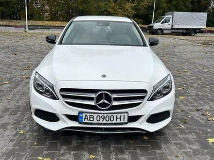 Белый Мерседес Ц-Класс, объемом двигателя 1.99 л и пробегом 58 тыс. км за 30000 $, фото 1 на Automoto.ua