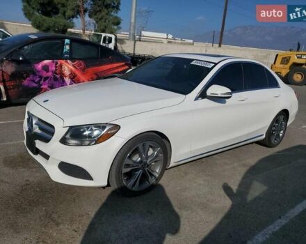Білий Мерседес Ц-Клас, об'ємом двигуна 1.99 л та пробігом 101 тис. км за 6900 $, фото 1 на Automoto.ua