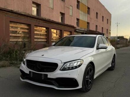 Білий Мерседес Ц-Клас, об'ємом двигуна 2 л та пробігом 102 тис. км за 16800 $, фото 1 на Automoto.ua