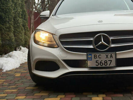 Білий Мерседес Ц-Клас, об'ємом двигуна 1.99 л та пробігом 34 тис. км за 21800 $, фото 1 на Automoto.ua