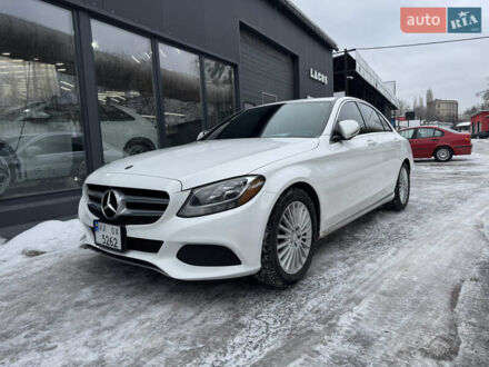 Білий Мерседес Ц-Клас, об'ємом двигуна 1.99 л та пробігом 59 тис. км за 27000 $, фото 1 на Automoto.ua