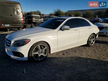 Белый Мерседес Ц-Класс, объемом двигателя 1.99 л и пробегом 139 тыс. км за 5000 $, фото 1 на Automoto.ua