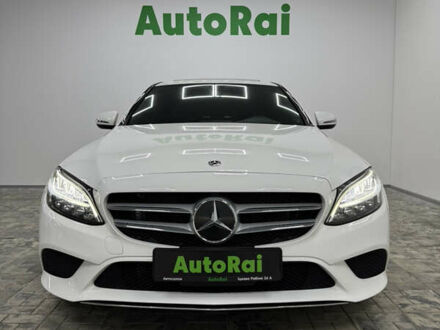 Белый Мерседес Ц-Класс, объемом двигателя 1.99 л и пробегом 40 тыс. км за 28400 $, фото 1 на Automoto.ua