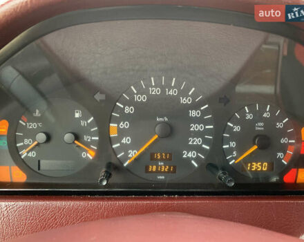 Бежевый Мерседес Ц-Класс, объемом двигателя 1.8 л и пробегом 381 тыс. км за 3650 $, фото 18 на Automoto.ua