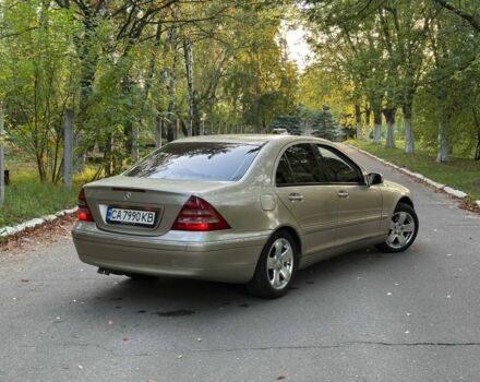 Бежевый Мерседес Ц-Класс, объемом двигателя 1.8 л и пробегом 248 тыс. км за 3749 $, фото 5 на Automoto.ua