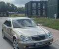 Бежевий Мерседес Ц-Клас, об'ємом двигуна 1.8 л та пробігом 247 тис. км за 4299 $, фото 1 на Automoto.ua