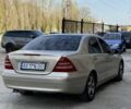 Бежевий Мерседес Ц-Клас, об'ємом двигуна 1.8 л та пробігом 240 тис. км за 4100 $, фото 4 на Automoto.ua