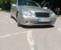 Бежевий Мерседес Ц-Клас, об'ємом двигуна 2.7 л та пробігом 354 тис. км за 6300 $, фото 1 на Automoto.ua