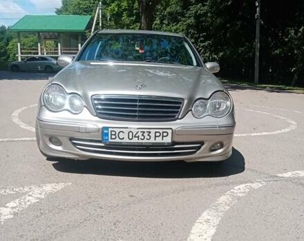 Бежевий Мерседес Ц-Клас, об'ємом двигуна 2.7 л та пробігом 354 тис. км за 6300 $, фото 8 на Automoto.ua