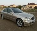 Бежевый Мерседес Ц-Класс, объемом двигателя 1.8 л и пробегом 250 тыс. км за 3800 $, фото 5 на Automoto.ua