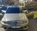 Бежевый Мерседес Ц-Класс, объемом двигателя 1.8 л и пробегом 251 тыс. км за 9600 $, фото 1 на Automoto.ua