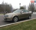 Бежевый Мерседес Ц-Класс, объемом двигателя 1.8 л и пробегом 112 тыс. км за 10300 $, фото 3 на Automoto.ua