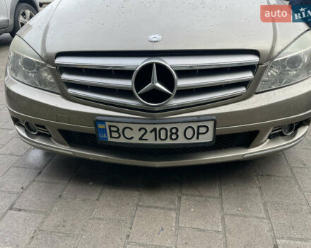 Бежевий Мерседес Ц-Клас, об'ємом двигуна 1.8 л та пробігом 155 тис. км за 7500 $, фото 3 на Automoto.ua