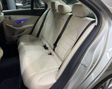 Бежевый Мерседес Ц-Класс, объемом двигателя 2 л и пробегом 60 тыс. км за 28900 $, фото 18 на Automoto.ua