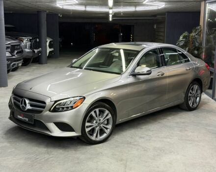 Бежевый Мерседес Ц-Класс, объемом двигателя 2 л и пробегом 60 тыс. км за 28900 $, фото 4 на Automoto.ua