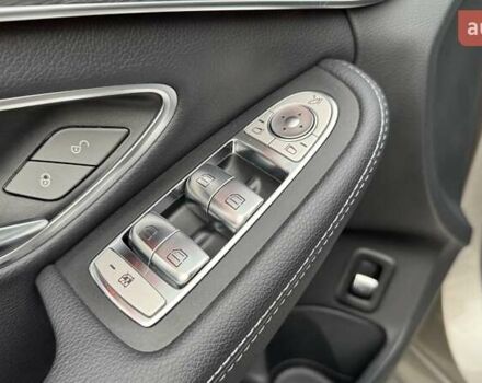 Бежевий Мерседес Ц-Клас, об'ємом двигуна 1.99 л та пробігом 38 тис. км за 33500 $, фото 27 на Automoto.ua