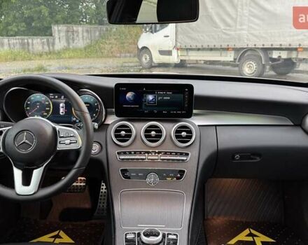 Бежевий Мерседес Ц-Клас, об'ємом двигуна 1.99 л та пробігом 38 тис. км за 33500 $, фото 44 на Automoto.ua