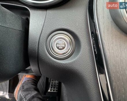 Бежевий Мерседес Ц-Клас, об'ємом двигуна 1.99 л та пробігом 38 тис. км за 33500 $, фото 62 на Automoto.ua