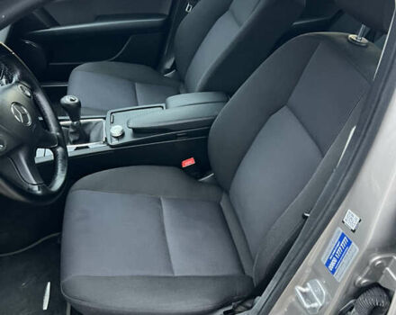 Бежевий Мерседес Ц-Клас, об'ємом двигуна 1.8 л та пробігом 204 тис. км за 8200 $, фото 19 на Automoto.ua