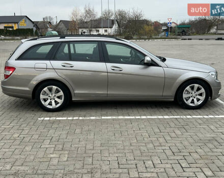 Бежевий Мерседес Ц-Клас, об'ємом двигуна 1.8 л та пробігом 204 тис. км за 8200 $, фото 5 на Automoto.ua