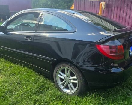 Чорний Мерседес Ц-Клас, об'ємом двигуна 2 л та пробігом 3 тис. км за 3500 $, фото 4 на Automoto.ua