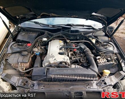 Чорний Мерседес Ц-Клас, об'ємом двигуна 2 л та пробігом 350 тис. км за 5000 $, фото 4 на Automoto.ua