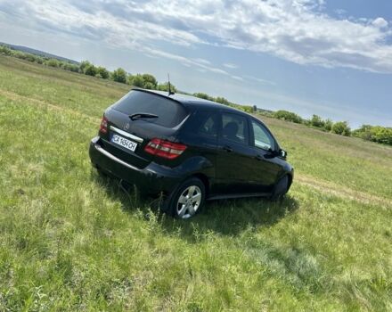 Чорний Мерседес Ц-Клас, об'ємом двигуна 2 л та пробігом 205 тис. км за 10500 $, фото 3 на Automoto.ua