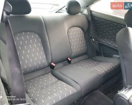 Черный Мерседес Ц-Класс, объемом двигателя 1.8 л и пробегом 350 тыс. км за 5000 $, фото 7 на Automoto.ua